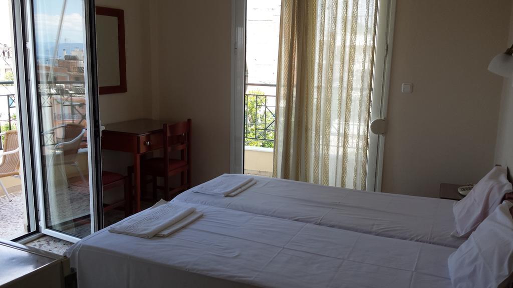 Dimitra Hotel Loutra Edipsou  Habitación foto